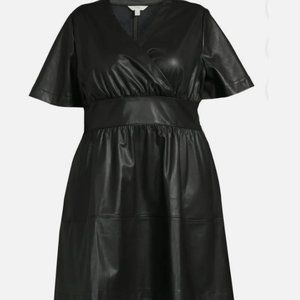 Terra & Sky Faux Leather Short Sleeve  V-Neck Little Black Dress Plus Sze 2X